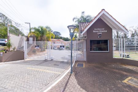 Casa de condomínio para alugar com 113m², 3 quartos e 2 vagasFachada e portaria