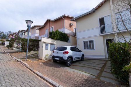Casa de condomínio para alugar com 113m², 3 quartos e 2 vagasFachada