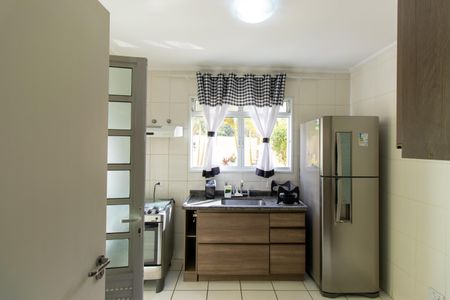 Casa de condomínio para alugar com 113m², 3 quartos e 2 vagasCozinha