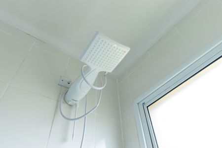 Casa de condomínio para alugar com 113m², 3 quartos e 2 vagasBanheiro da Suíte