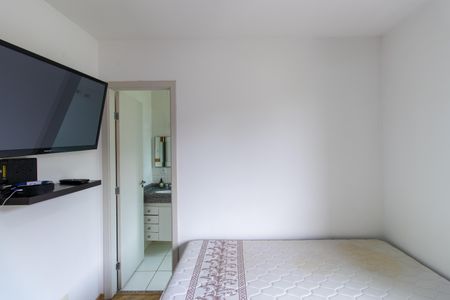 Casa de condomínio para alugar com 113m², 3 quartos e 2 vagasSuíte