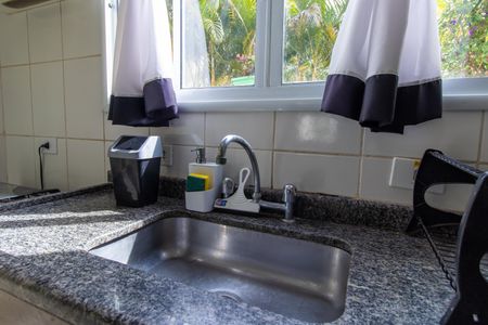 Casa de condomínio para alugar com 113m², 3 quartos e 2 vagasCozinha