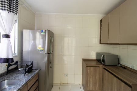 Casa de condomínio para alugar com 113m², 3 quartos e 2 vagasCozinha