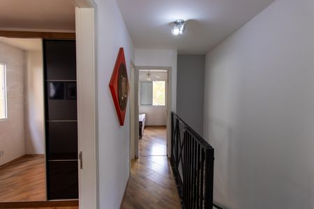 Casa de condomínio para alugar com 113m², 3 quartos e 2 vagasCorredor