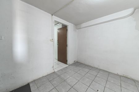 Casa à venda com 170m², 3 quartos e 2 vagas Casa à venda com 170m², 3 quartos e 2 vagasEdícula - Sala