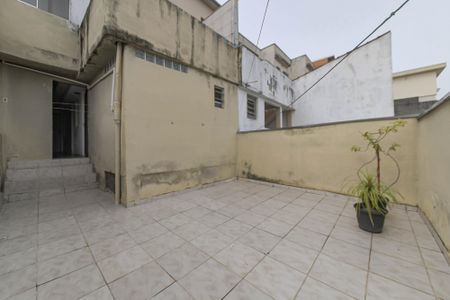 Casa à venda com 170m², 3 quartos e 2 vagas Casa à venda com 170m², 3 quartos e 2 vagasQuintal