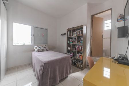 Casa à venda com 170m², 3 quartos e 2 vagas Casa à venda com 170m², 3 quartos e 2 vagasSuíte 1