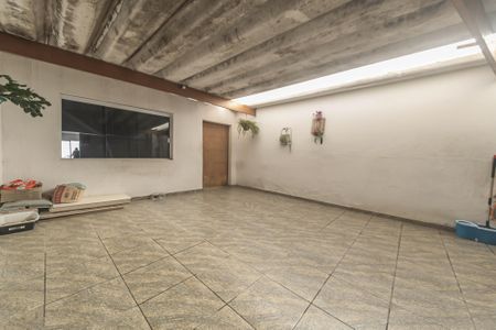 Casa à venda com 170m², 3 quartos e 2 vagas Casa à venda com 170m², 3 quartos e 2 vagasGaragem