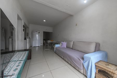 Casa à venda com 170m², 3 quartos e 2 vagas Casa à venda com 170m², 3 quartos e 2 vagasCopa