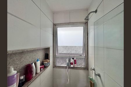 Apartamento à venda com 400m², 5 quartos e 4 vagas Apartamento à venda com 400m², 5 quartos e 4 vagasBanheiro da Suíte 2