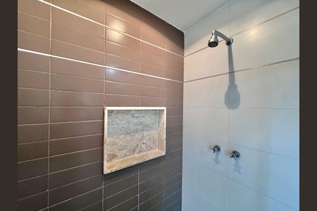 Apartamento à venda com 400m², 5 quartos e 4 vagas Apartamento à venda com 400m², 5 quartos e 4 vagasBanheiro da Suíte 3