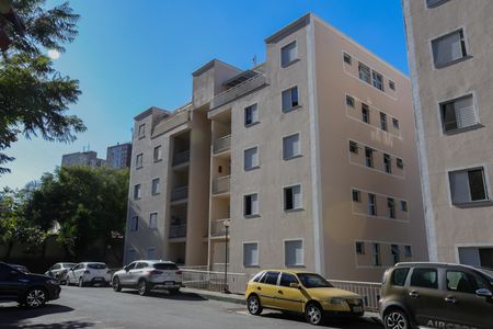 Apartamento para alugar com 53m², 2 quartos e 1 vaga Apartamento para alugar com 53m², 2 quartos e 1 vagaFachada