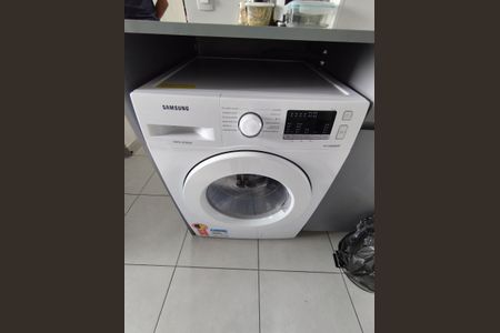 Apartamento à venda com 35m², 2 quartos e sem vaga Apartamento à venda com 35m², 2 quartos e sem vagaÁrea de Serviço