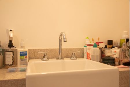 Apartamento à venda com 141m², 3 quartos e 2 vagasBanheiro da Suíte 3