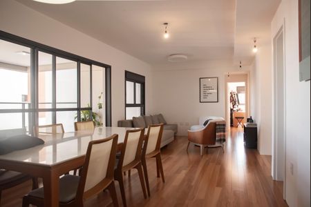 Apartamento à venda com 141m², 3 quartos e 2 vagasSala