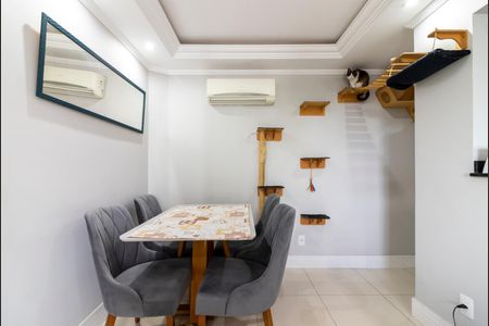 Apartamento à venda com 57m², 2 quartos e 1 vagaSala de Jantar