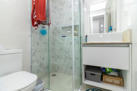 Apartamento à venda com 57m², 2 quartos e 1 vagaBanheiro 2