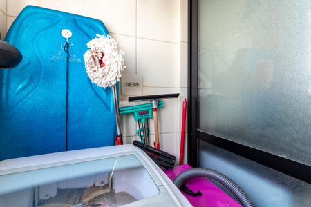 Apartamento à venda com 57m², 2 quartos e 1 vagaÁrea de Serviço