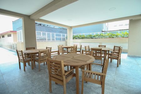 Apartamento à venda com 54m², 2 quartos e 1 vagaÁrea comum
