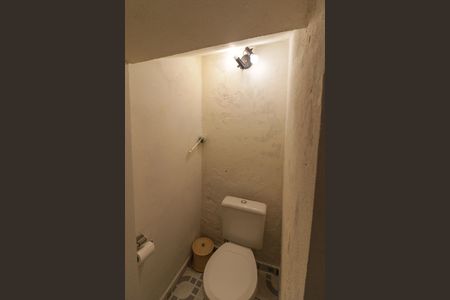 Casa à venda com 250m², 3 quartos e 3 vagas Casa à venda com 250m², 3 quartos e 3 vagasÁrea comum