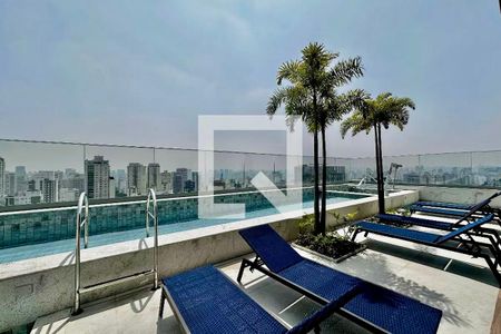 Studio à venda com 26m², 0 quarto e sem vagaPiscina