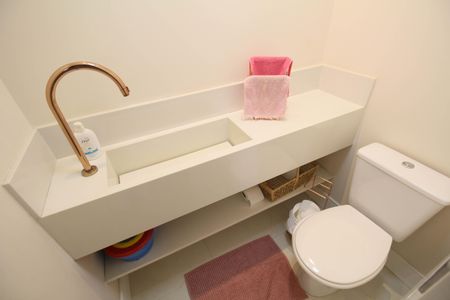 Apartamento à venda com 111m², 2 quartos e 2 vagasLavabo