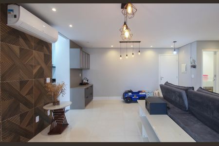 Apartamento à venda com 111m², 2 quartos e 2 vagasSala