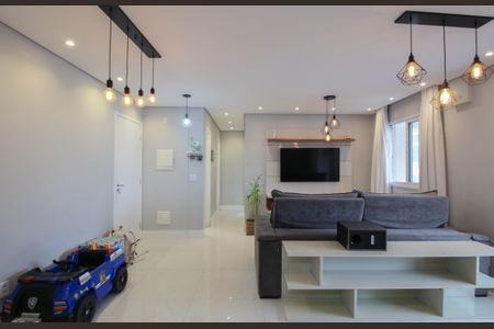 Apartamento à venda com 111m², 2 quartos e 2 vagasSala