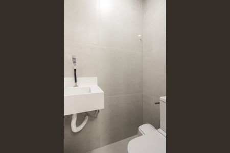 Apartamento à venda com 63m², 2 quartos e 1 vagaÁrea de Serviço - Lavabo