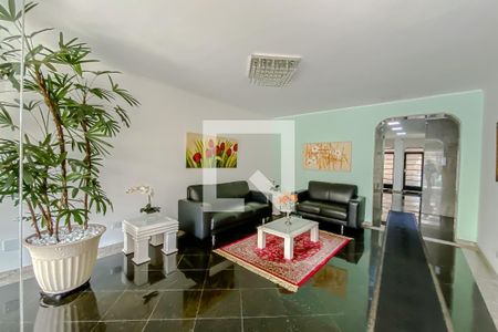 Apartamento à venda com 63m², 2 quartos e 1 vagaCondomínio - Hall