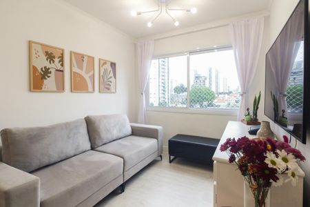 Apartamento à venda com 63m², 2 quartos e 1 vagaSala
