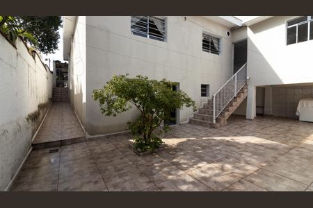 Casa à venda com 250m², 3 quartos e 2 vagasQuintal