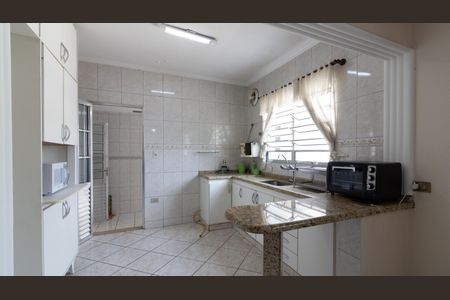 Casa à venda com 250m², 3 quartos e 2 vagasCozinha