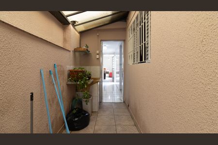 Casa à venda com 250m², 3 quartos e 2 vagasÁrea de Serviço