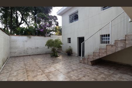 Casa à venda com 250m², 3 quartos e 2 vagasQuintal