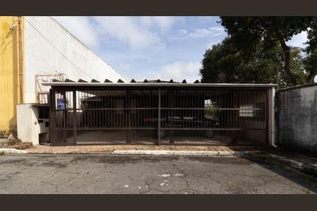 Casa à venda com 250m², 3 quartos e 2 vagasFachada