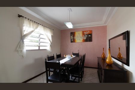 Casa à venda com 250m², 3 quartos e 2 vagasSala de Jantar