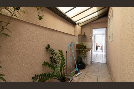 Casa à venda com 250m², 3 quartos e 2 vagasÁrea de Serviço