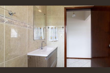 Casa à venda com 250m², 3 quartos e 2 vagasBanheiro