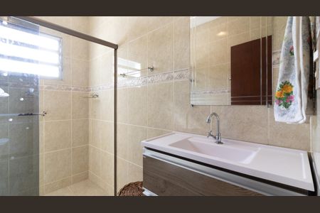 Casa à venda com 250m², 3 quartos e 2 vagasBanheiro