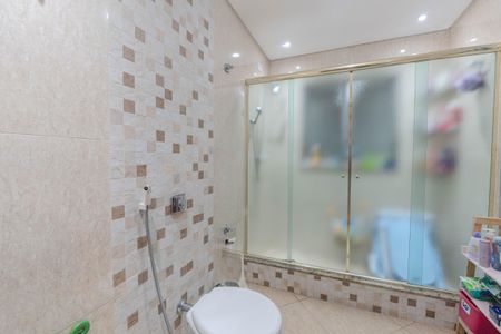 Apartamento à venda com 170m², 3 quartos e 1 vagaBanheiro Social