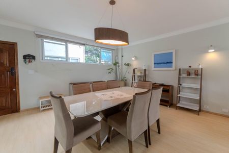 Apartamento à venda com 170m², 3 quartos e 1 vagaSala