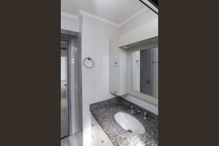 Apartamento à venda com 79m², 3 quartos e 2 vagasBanheiro 1