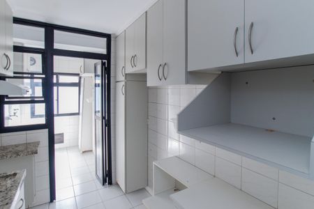 Apartamento à venda com 79m², 3 quartos e 2 vagasCozinha