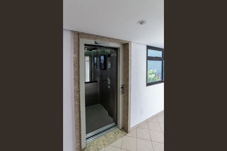 Apartamento à venda com 79m², 3 quartos e 2 vagasÁrea comum