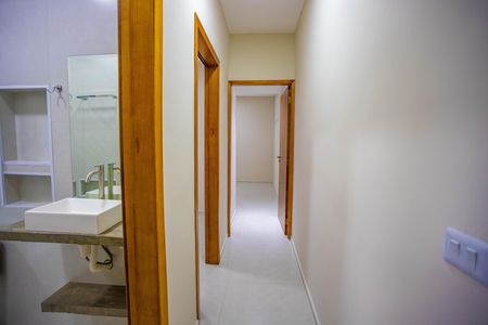 Casa para alugar com 68m², 2 quartos e sem vaga Casa para alugar com 68m², 2 quartos e sem vagaCorredor