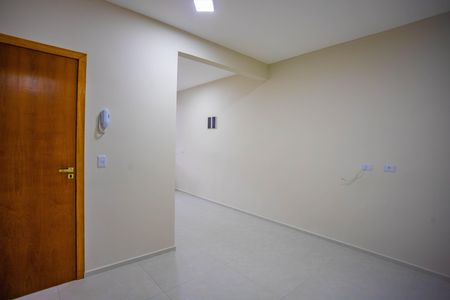 Casa para alugar com 68m², 2 quartos e sem vaga Casa para alugar com 68m², 2 quartos e sem vagaSala