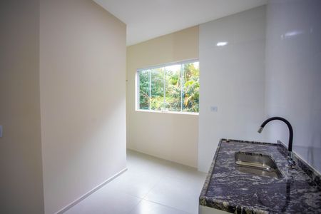 Casa para alugar com 68m², 2 quartos e sem vaga Casa para alugar com 68m², 2 quartos e sem vagaCozinha