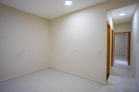 Casa para alugar com 68m², 2 quartos e sem vaga Casa para alugar com 68m², 2 quartos e sem vagaSala