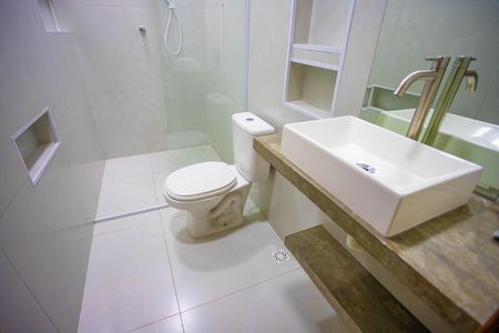 Casa para alugar com 68m², 2 quartos e sem vaga Casa para alugar com 68m², 2 quartos e sem vagaBanheiro
